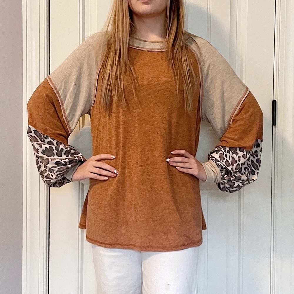 Easel Los Angeles Top Ruffled Cheetah Print Sleeves Gem